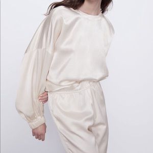 Zara satin loungewear set - size Xs/s
